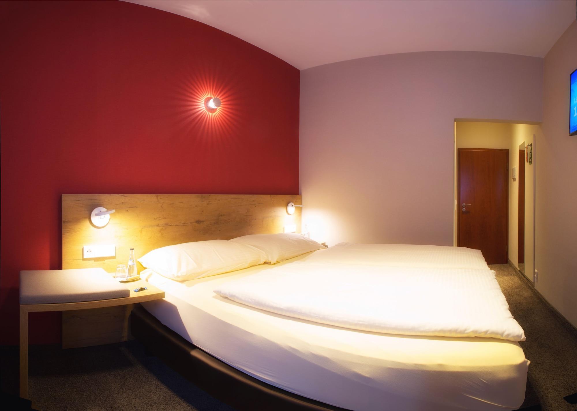 Hotel Azenberg Stuttgart Dış mekan fotoğraf