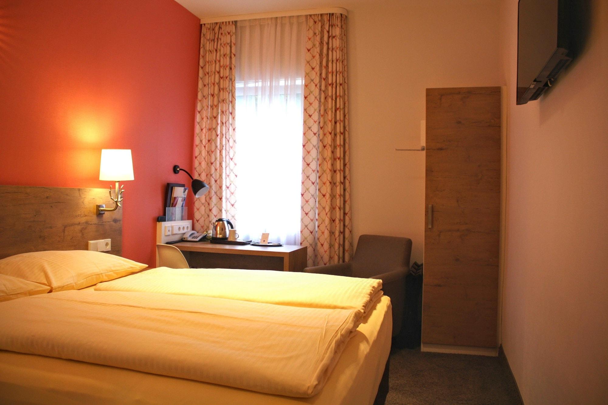 Hotel Azenberg Stuttgart Dış mekan fotoğraf