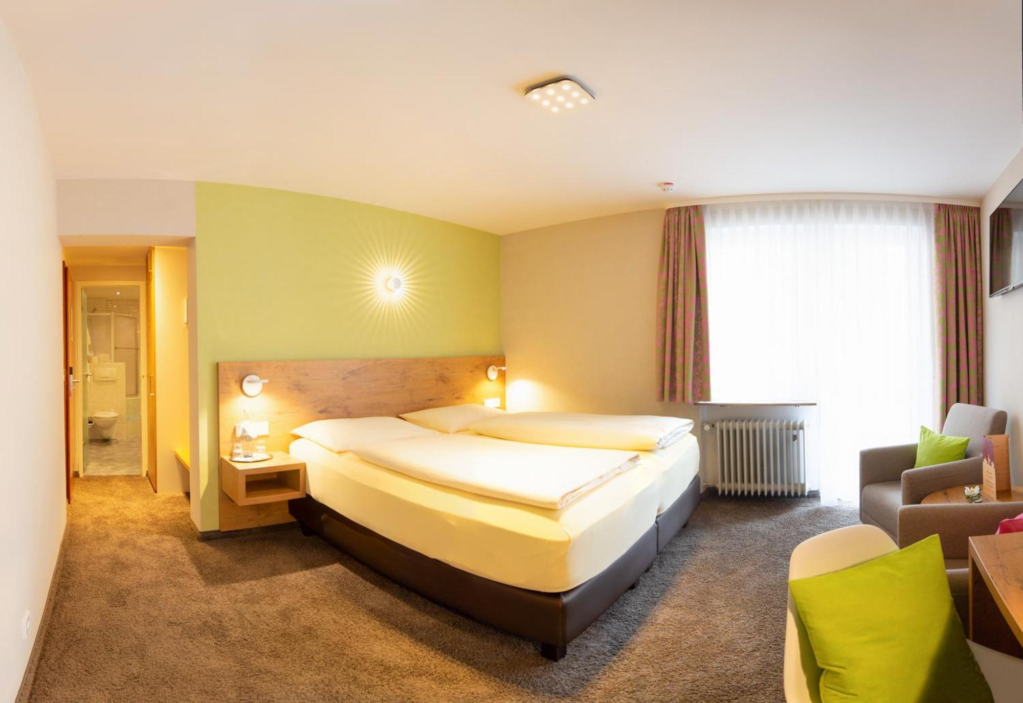 Hotel Azenberg Stuttgart Dış mekan fotoğraf